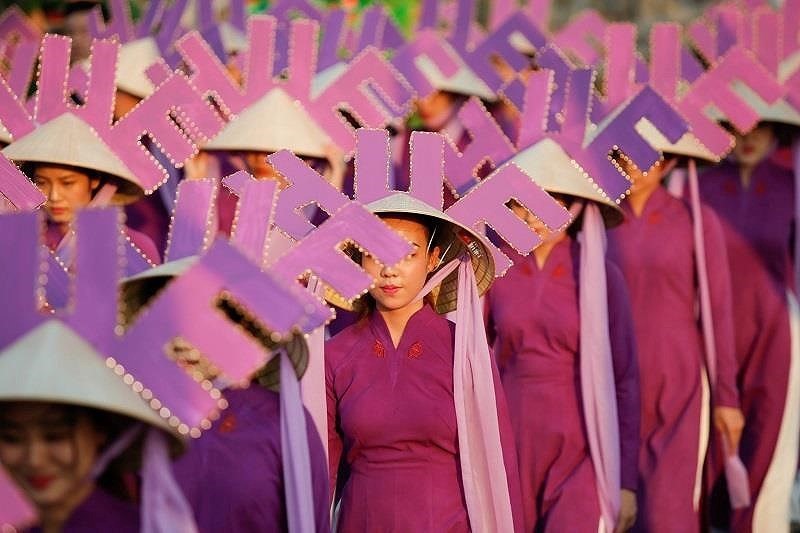 Văn hoá - Âm nhạc Trịnh Công Sơn, Lễ hội áo dài xuất hiện trong Festival Huế 2020 (Hình 3).