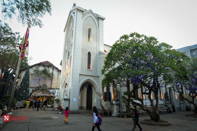 Văn hoá - Hà Nội: Hàng loạt nhà thờ trang hoàng trước giờ đón giáng sinh (Hình 10).