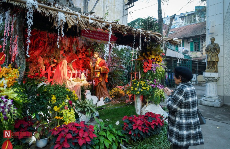 Văn hoá - Hà Nội: Hàng loạt nhà thờ trang hoàng trước giờ đón giáng sinh (Hình 13).