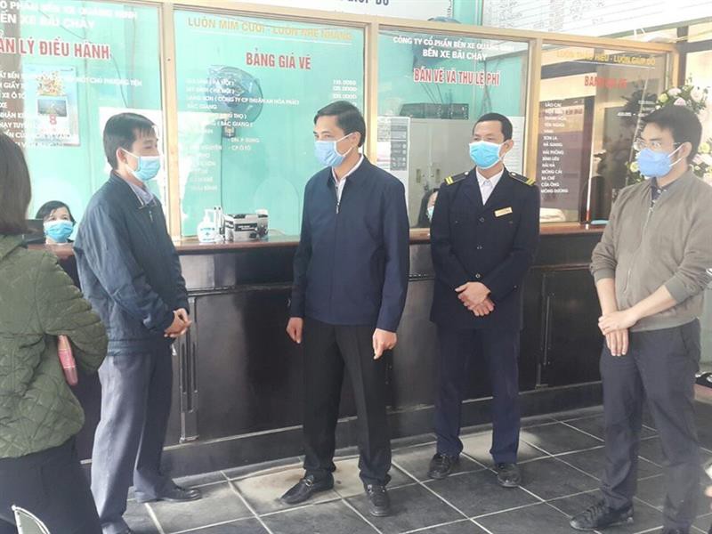 Tin nhanh - Giám sát chặt chẽ dịch nCoV nơi tàu Diamond Princess đi qua Quảng Ninh
