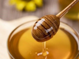 5 lợi ích cho da khi dùng mật ong vào mùa đông