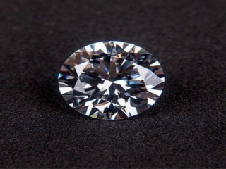 Australia chế tạo kim cương trong vài phút tại phòng thí nghiệm