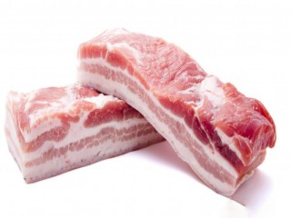 Giá lợn hơi hôm nay 30/11: Tăng giảm trong phạm vi hẹp
